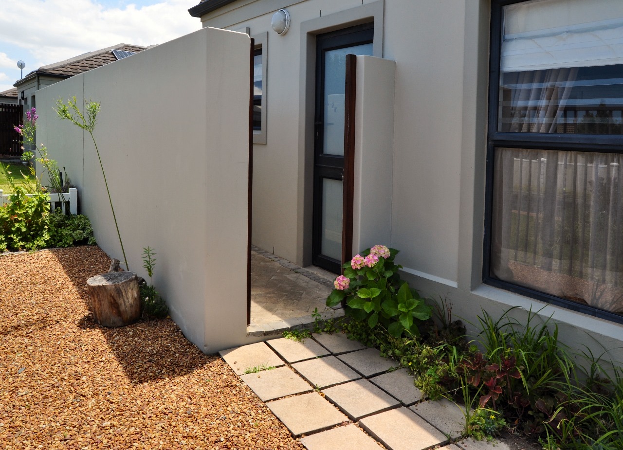 2 Bedroom Property for Sale in Heritage Park Western Cape